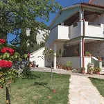 Apartmán 3 Bedroom In Kanfanar