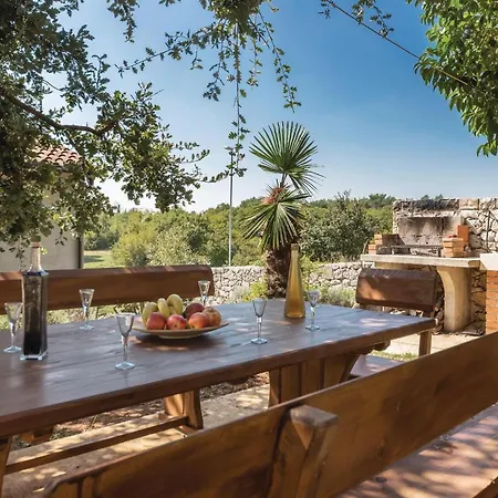 شقة 3 Bedroom In *