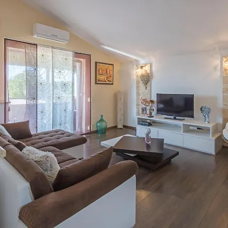 Appartamento 3 Bedroom In