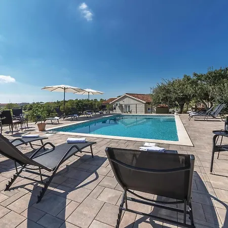 3 Bedroom In