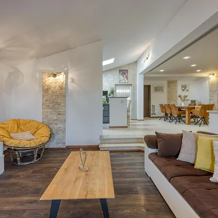 3 Bedroom In شقة