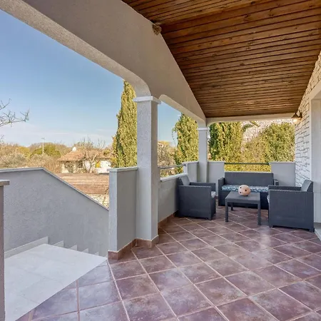 شقة 3 Bedroom In كانافانار